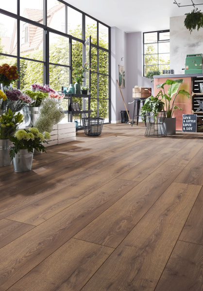 Ламинат Kronotex Mammut Plus D 4726 Дуб горный коричневый